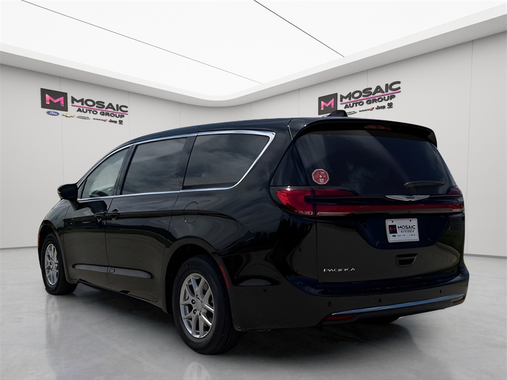 2025 Chrysler Pacifica