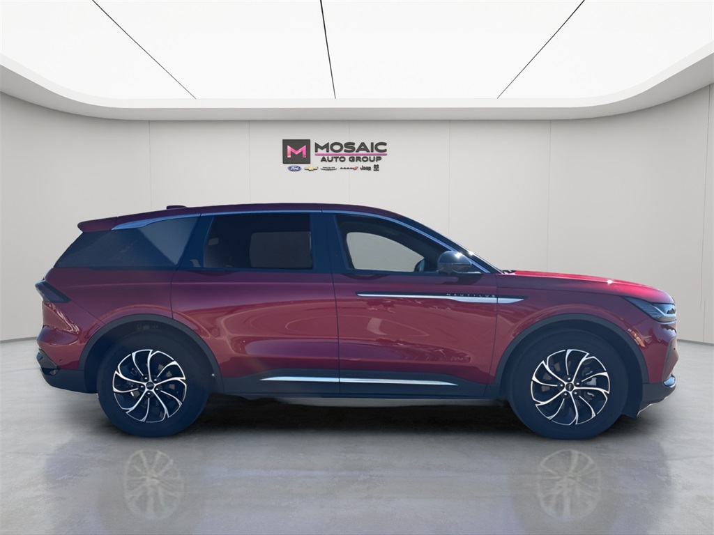 2024 Lincoln Nautilus
