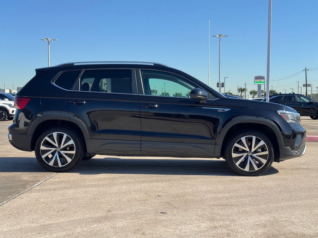2024 Volkswagen Taos 1.5T SE - 11