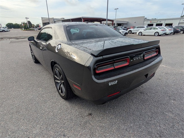 2023 Dodge Challenger R/T - 9