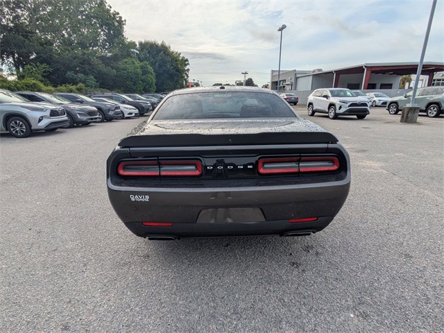2023 Dodge Challenger R/T - 8