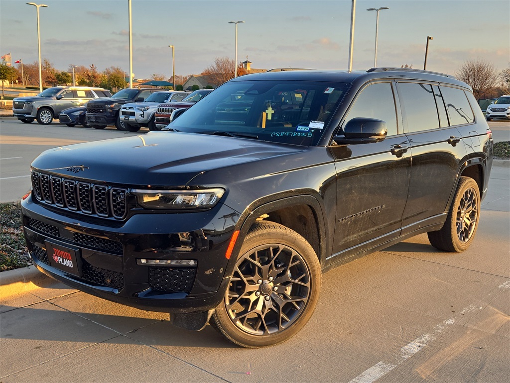 2023 Jeep Grand Cherokee L Summit 4WD
