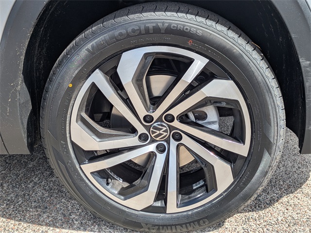 2023 Volkswagen Atlas Cross Sport 3.6L V6 SEL - 10