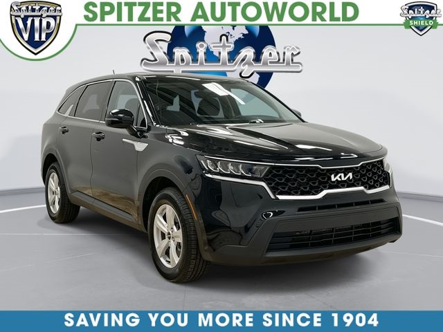 Ebony Black 2023 Kia Sorento LX FWD SUV / Crossover Front-Wheel Drive 8-Speed Automatic