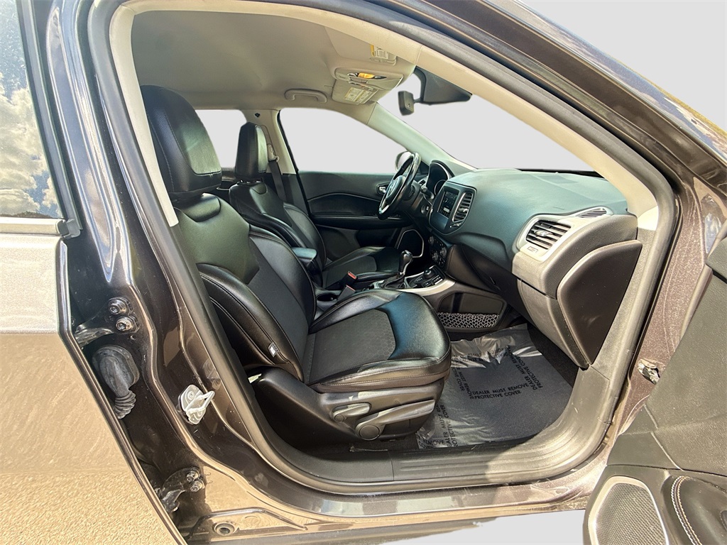 2021 Jeep Compass Latitude Gray at Emmons Autoplex