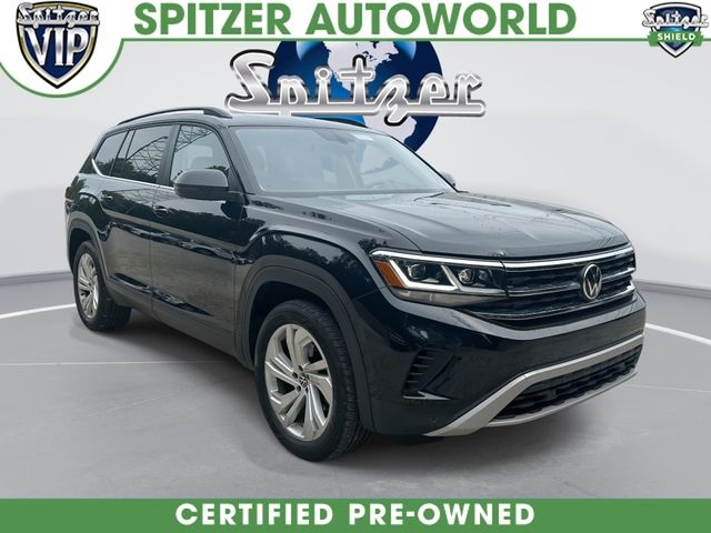 Blue 2022 Volkswagen Atlas V6 SE 4Motion with Technology SUV / Crossover All-Wheel Drive 8-Speed Automatic