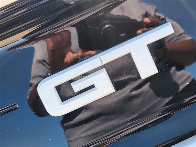 2022 Ford Mustang GT Premium - 11