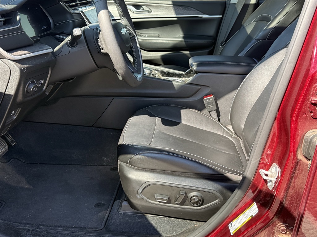 2023 Jeep Grand Cherokee Limited Red at Classic Elite Chevrolet Sugar Land