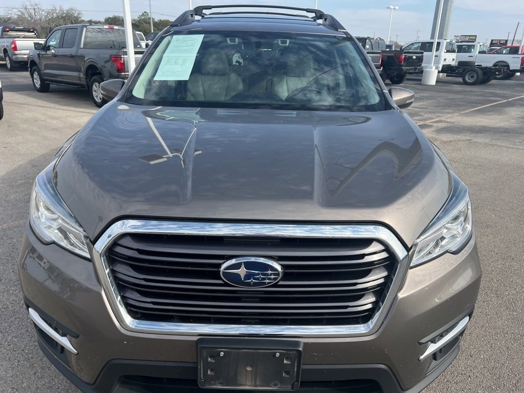 Used Car 2022 Subaru Ascent  Limited For Sale Under $30,000 In Floresville, Texas