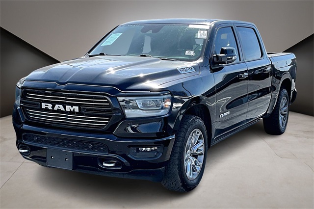 2023 RAM 1500 Laramie Crew Cab 4WD