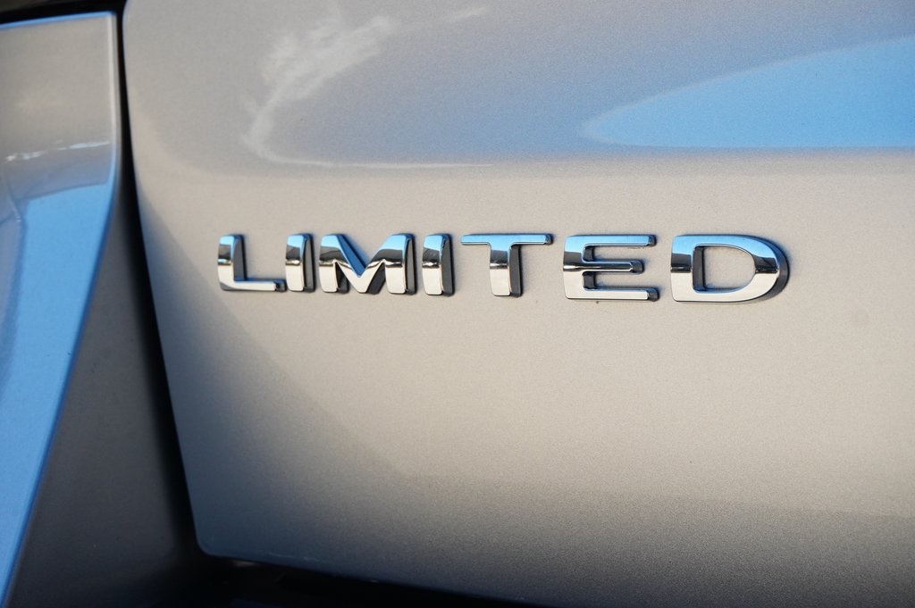 Used Car 2022 Ford Expedition Max  Limited For Sale Under $50,000 In Weatherford, Texas