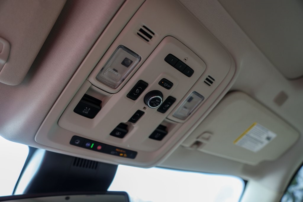 Used Car 2023 Gmc Yukon Xl  Denali For Sale Under $70,000 In Austin, Texas