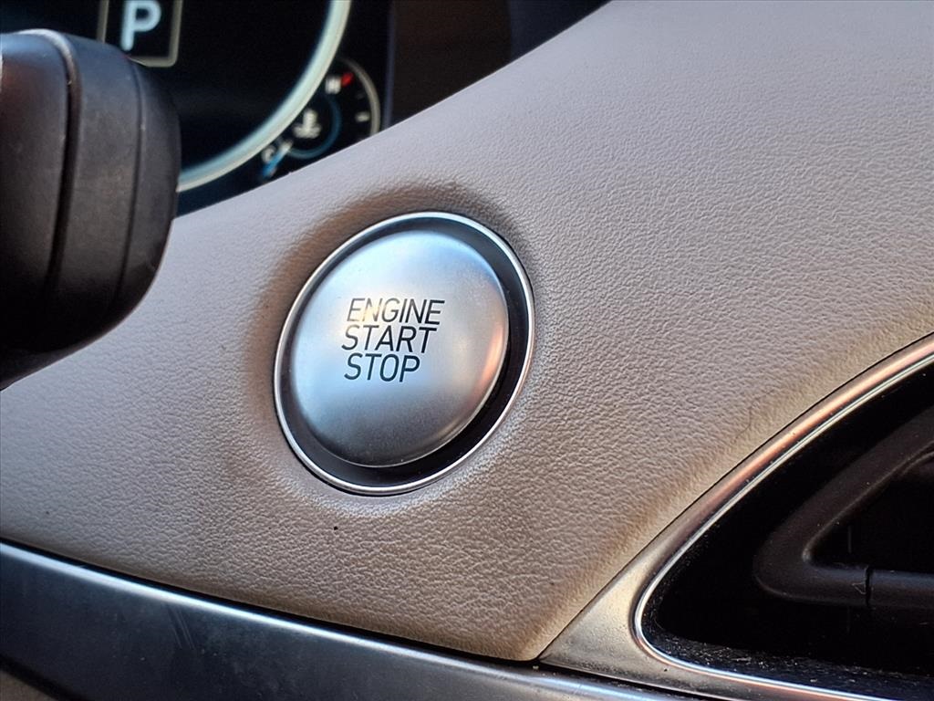 2021 Hyundai Palisade Calligraphy White at Parkway Family Mazda