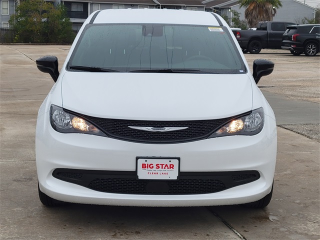 2026 Chrysler Voyager LX White at Texan Dodge Chrysler Jeep Ram