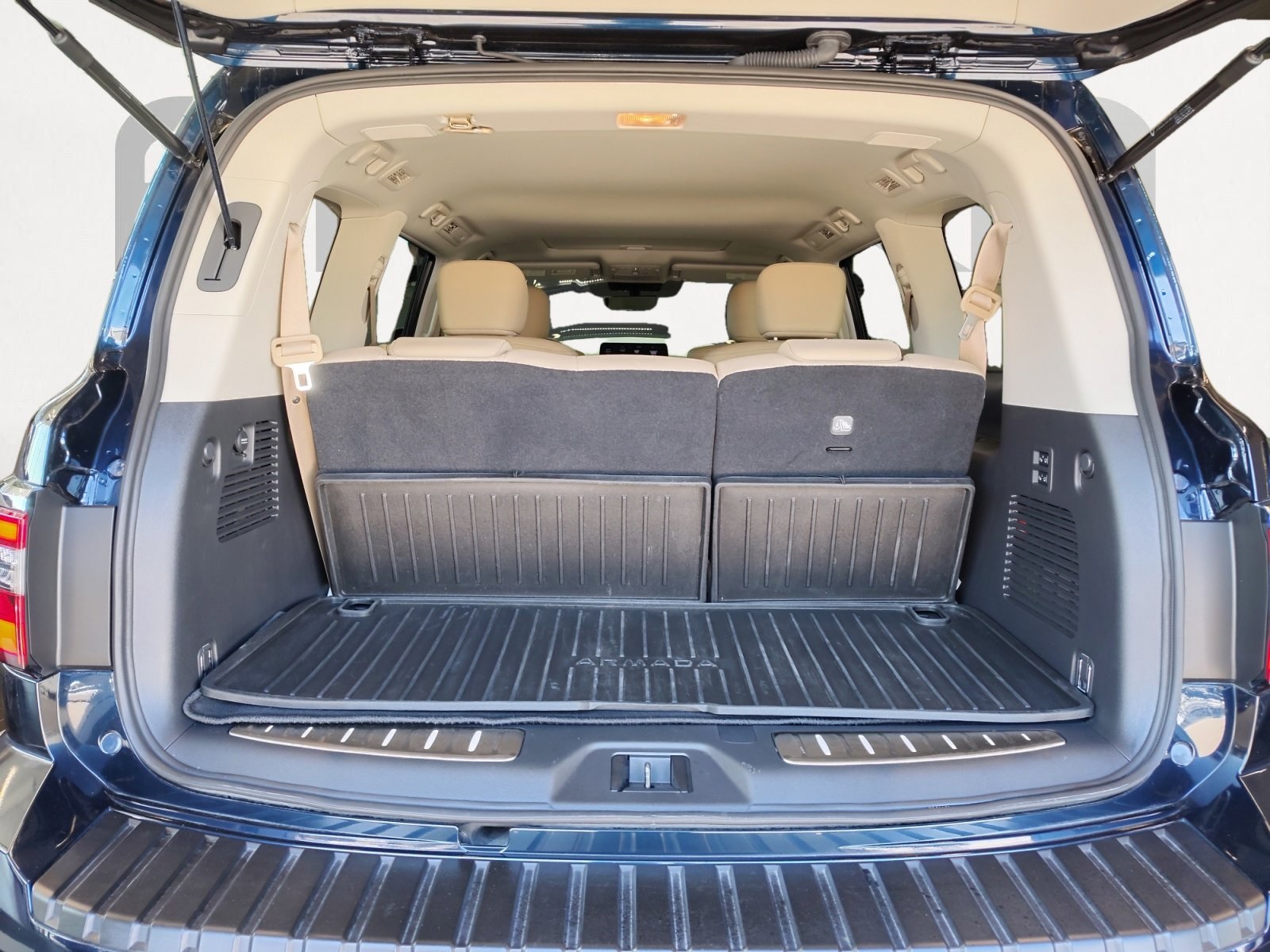 Used Car 2024 Nissan Armada  Platinum For Sale Under $50,000 In San Antonio, Texas