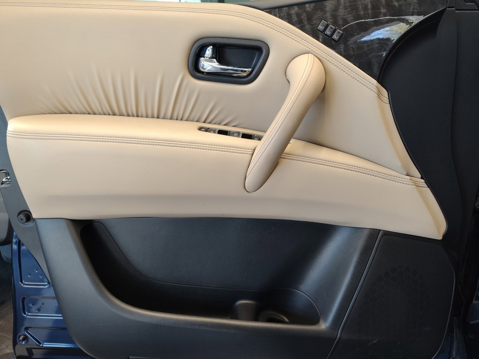 Used Car 2024 Nissan Armada  Platinum For Sale Under $50,000 In San Antonio, Texas