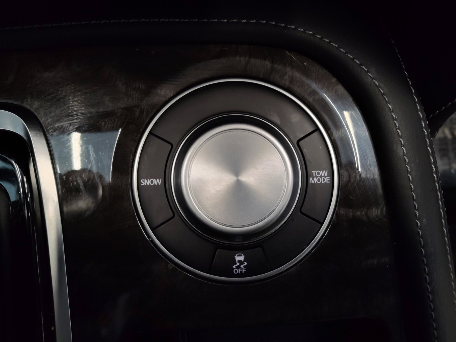 Used Car 2024 Nissan Armada  Platinum For Sale Under $50,000 In San Antonio, Texas