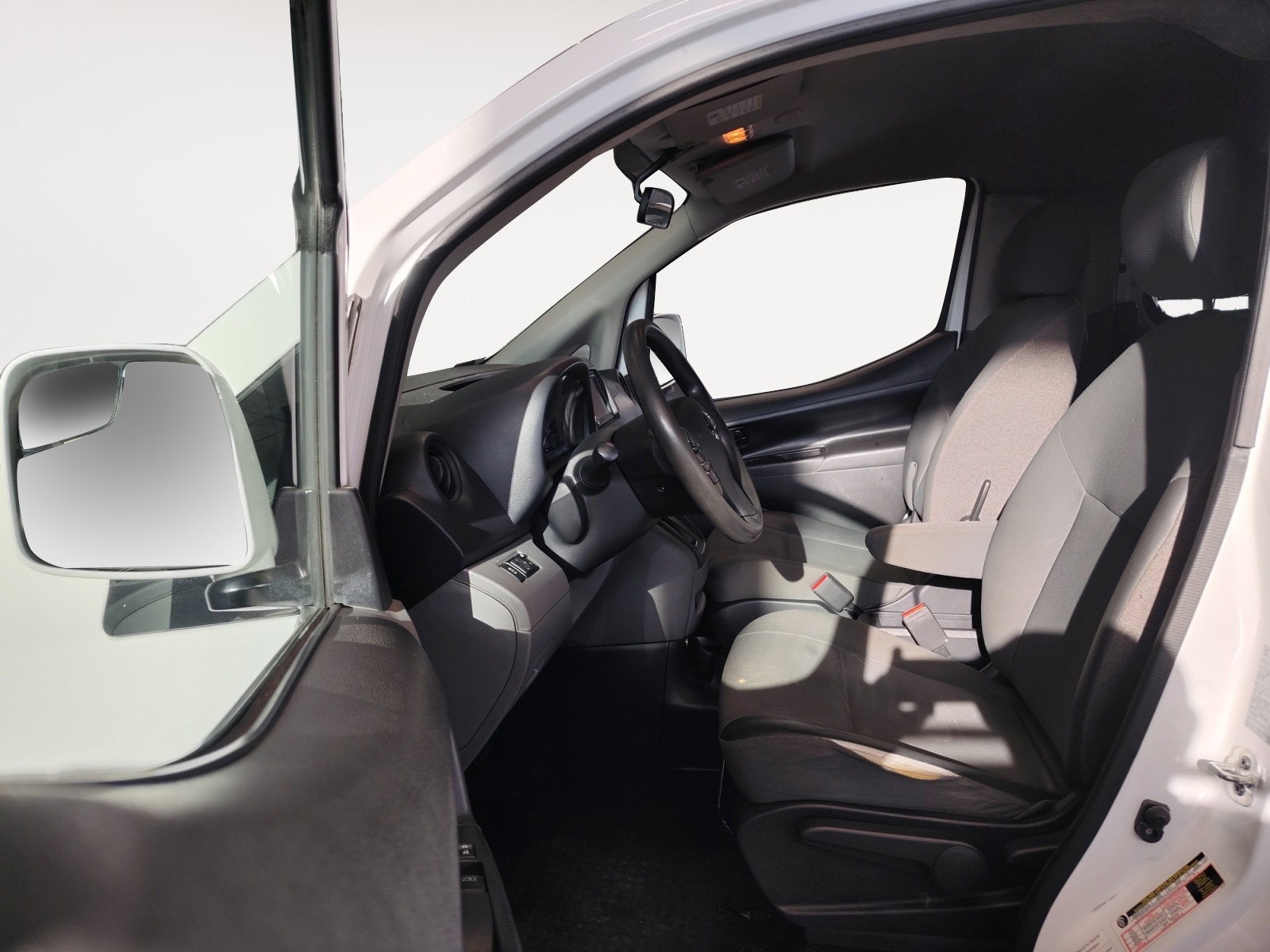 Used Car 2021 Nissan Nv200  Sv For Sale Under $15,000 In San Antonio, Texas