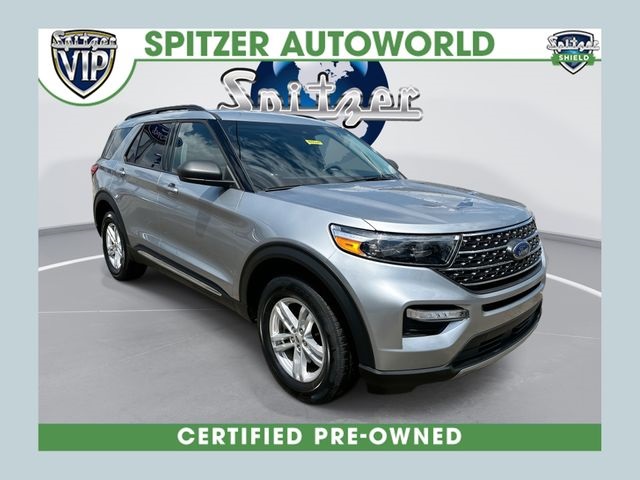 Iconic Silver Metallic 2022 Ford Explorer XLT AWD SUV / Crossover All-Wheel Drive Automatic