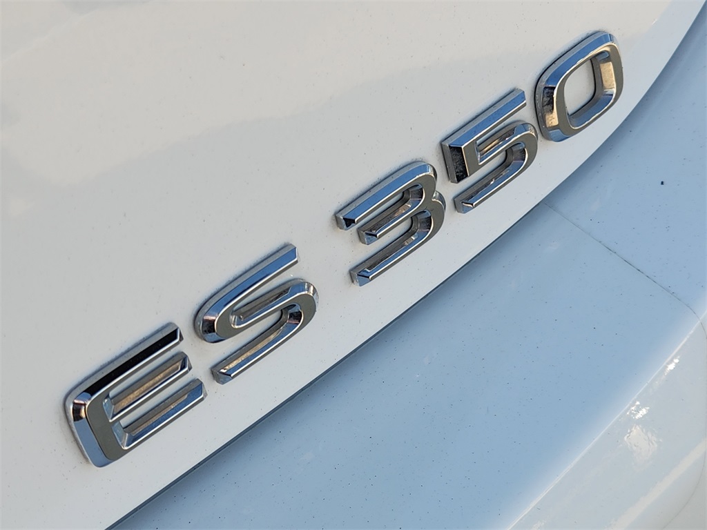 2024 Lexus ES 350 F Sport White at Westside Lexus