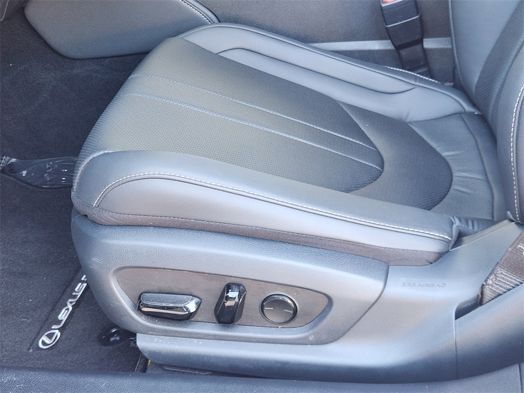 2024 Lexus ES 350 F Sport White at Westside Lexus