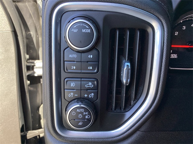 Used Car 2022 Chevrolet Silverado 1500 Ltd  Lt Trail Boss For Sale Under $35,000 In San Antonio, Texas