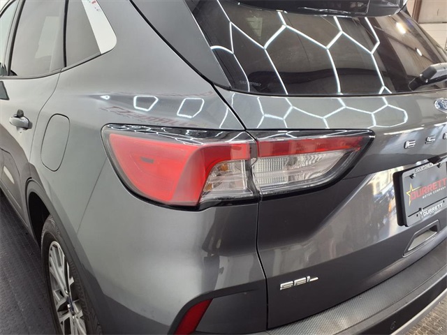 2021 Ford Escape SEL - 5