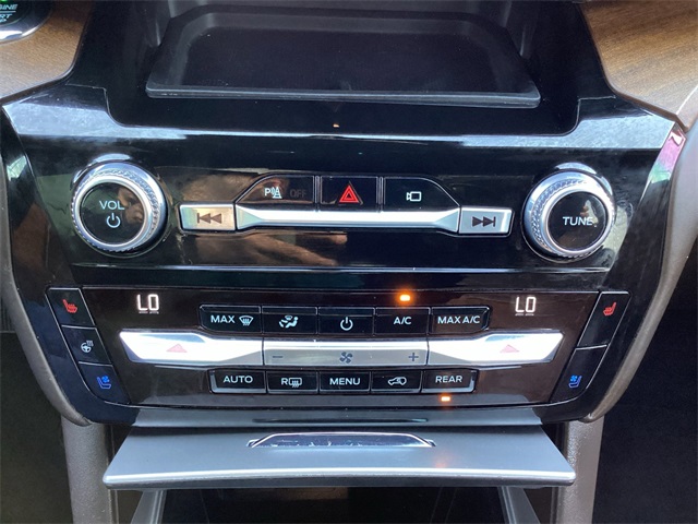 Used Car 2021 Ford Explorer  King Ranch For Sale Under $30,000 In San Antonio, Texas