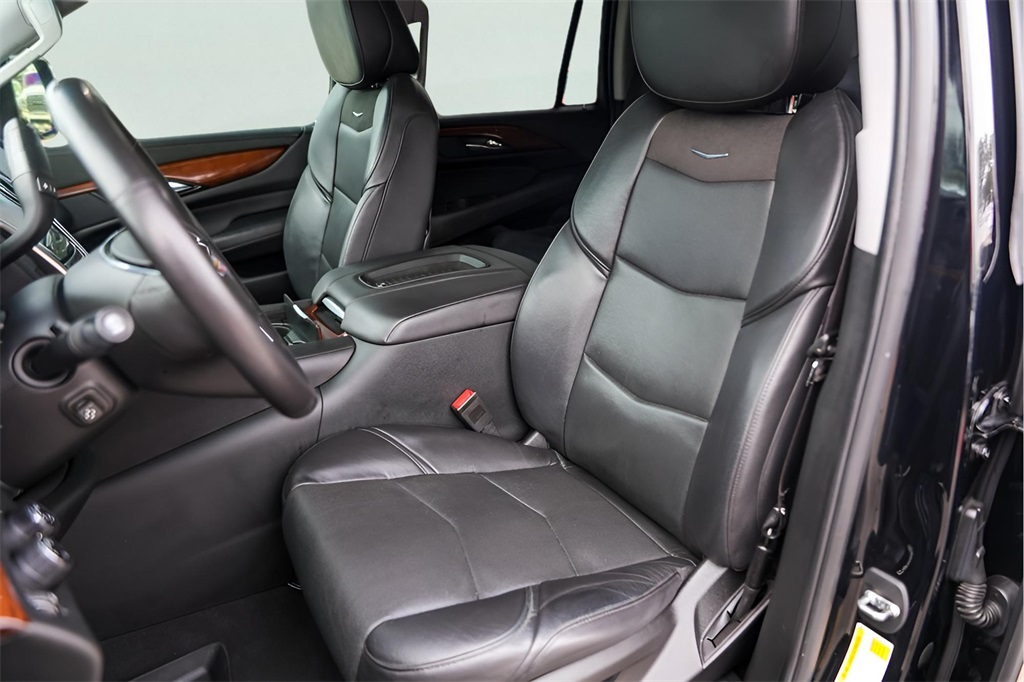 Used Car 2019 Cadillac Escalade  Luxury For Sale Under $35,000 In Austin, Texas