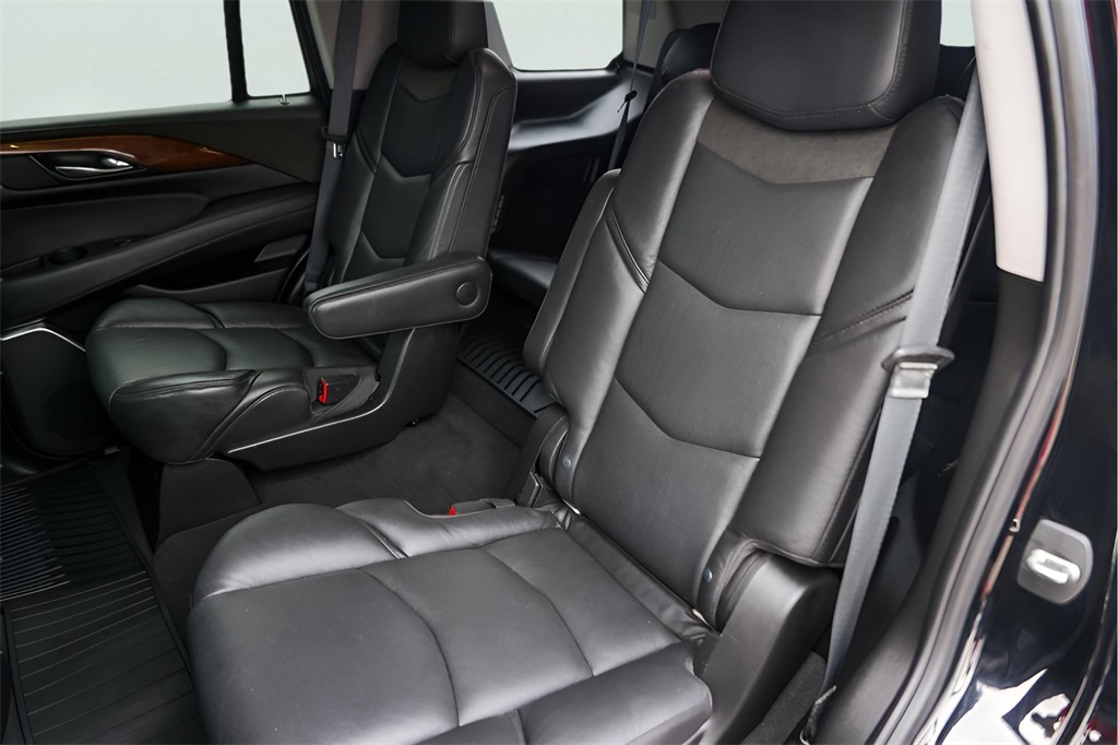 Used Car 2019 Cadillac Escalade  Luxury For Sale Under $35,000 In Austin, Texas