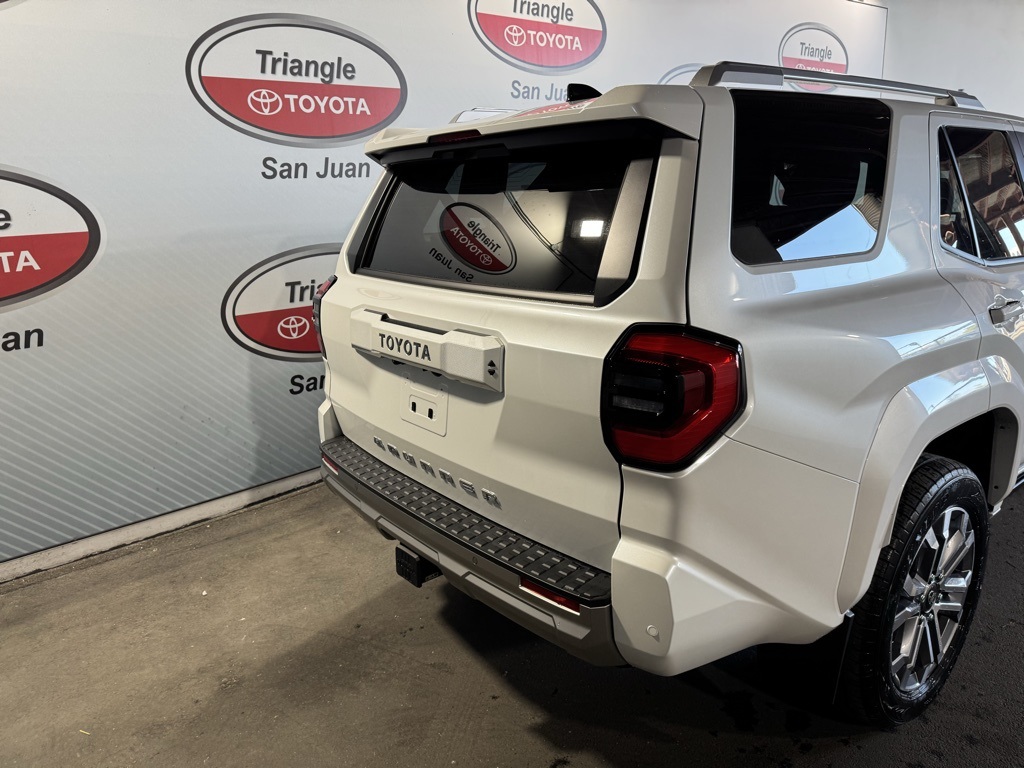 Thumbnail: 2025 Toyota 4Runner - 18