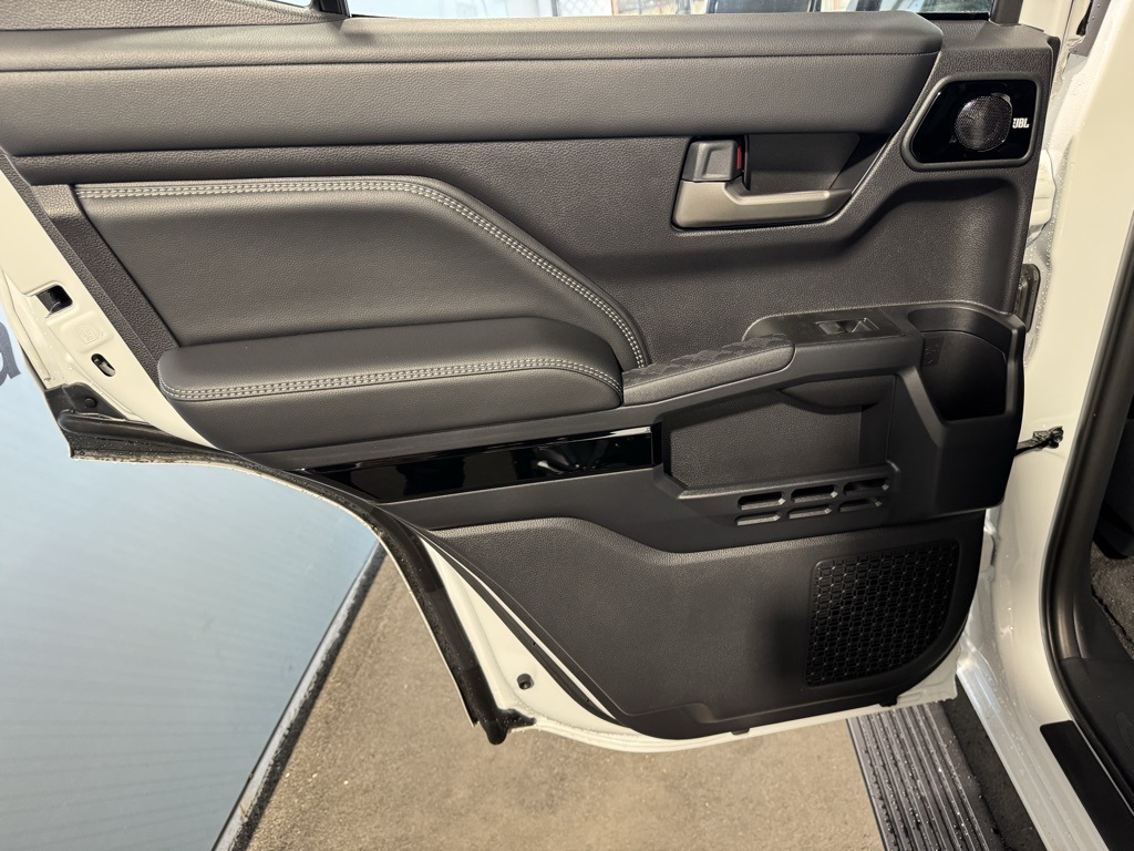 Thumbnail: 2025 Toyota 4Runner - 26