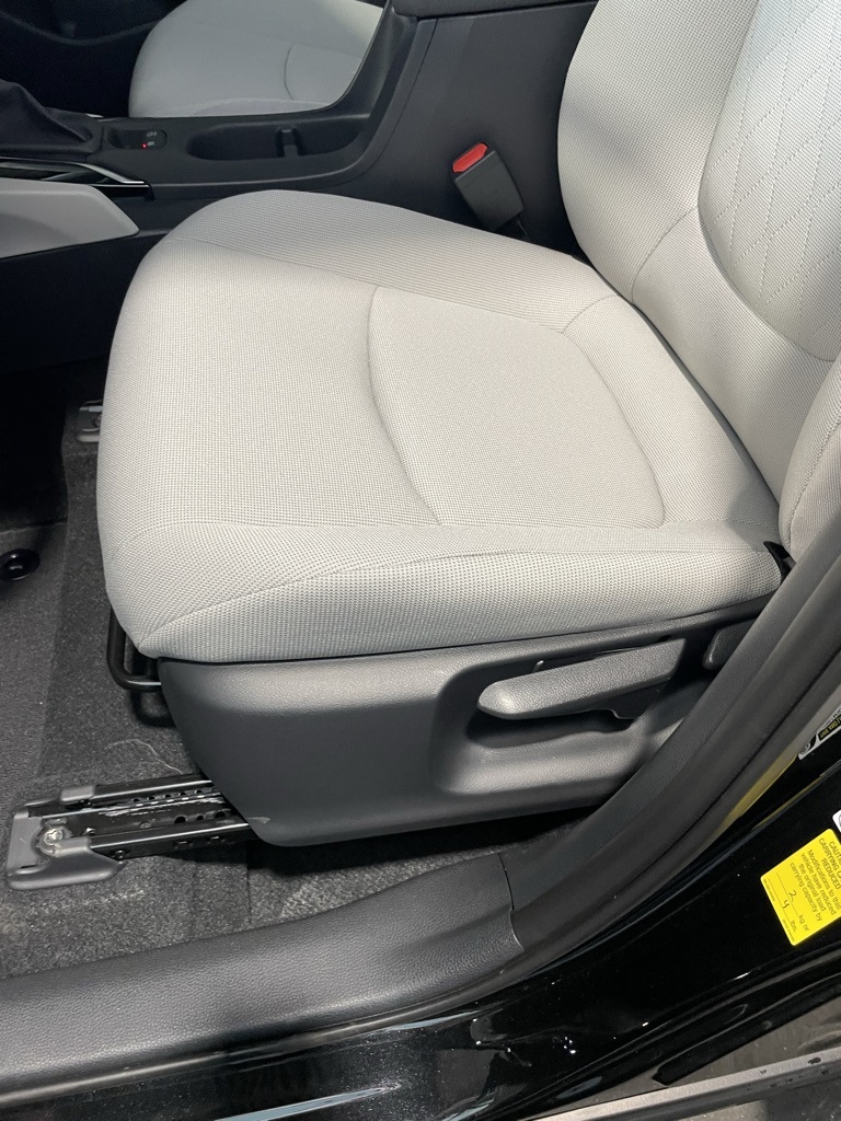 Thumbnail: 2026 Toyota Corolla Cross - 29