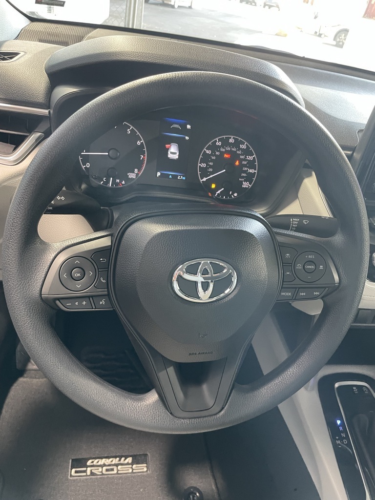 Thumbnail: 2026 Toyota Corolla Cross - 32