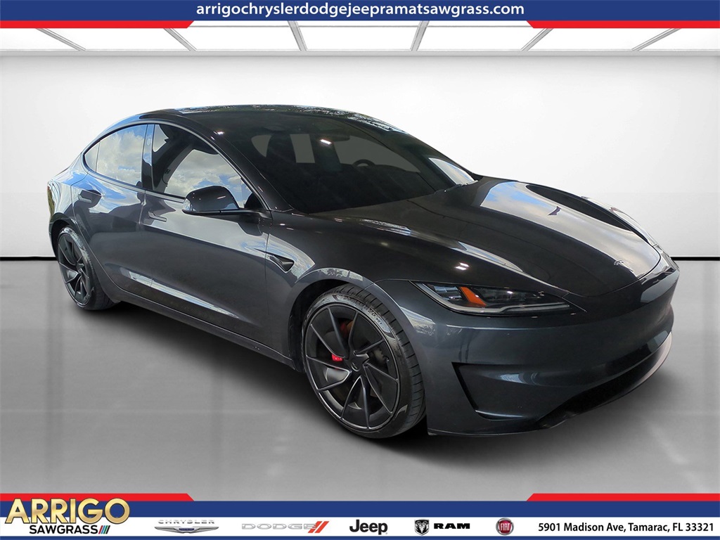 2024 Tesla Model 3 Performance's photo