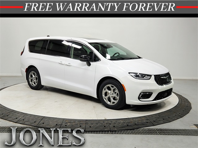 2024 Chrysler Pacifica Limited FWD