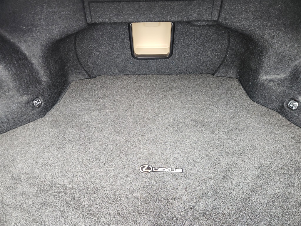 2018 Lexus ES 350 Red at Ultimate Motorsports