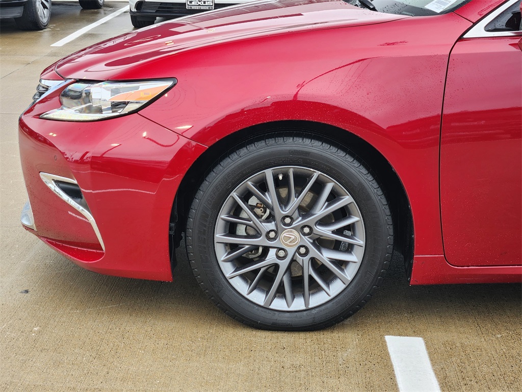 2018 Lexus ES 350 Red at Ultimate Motorsports
