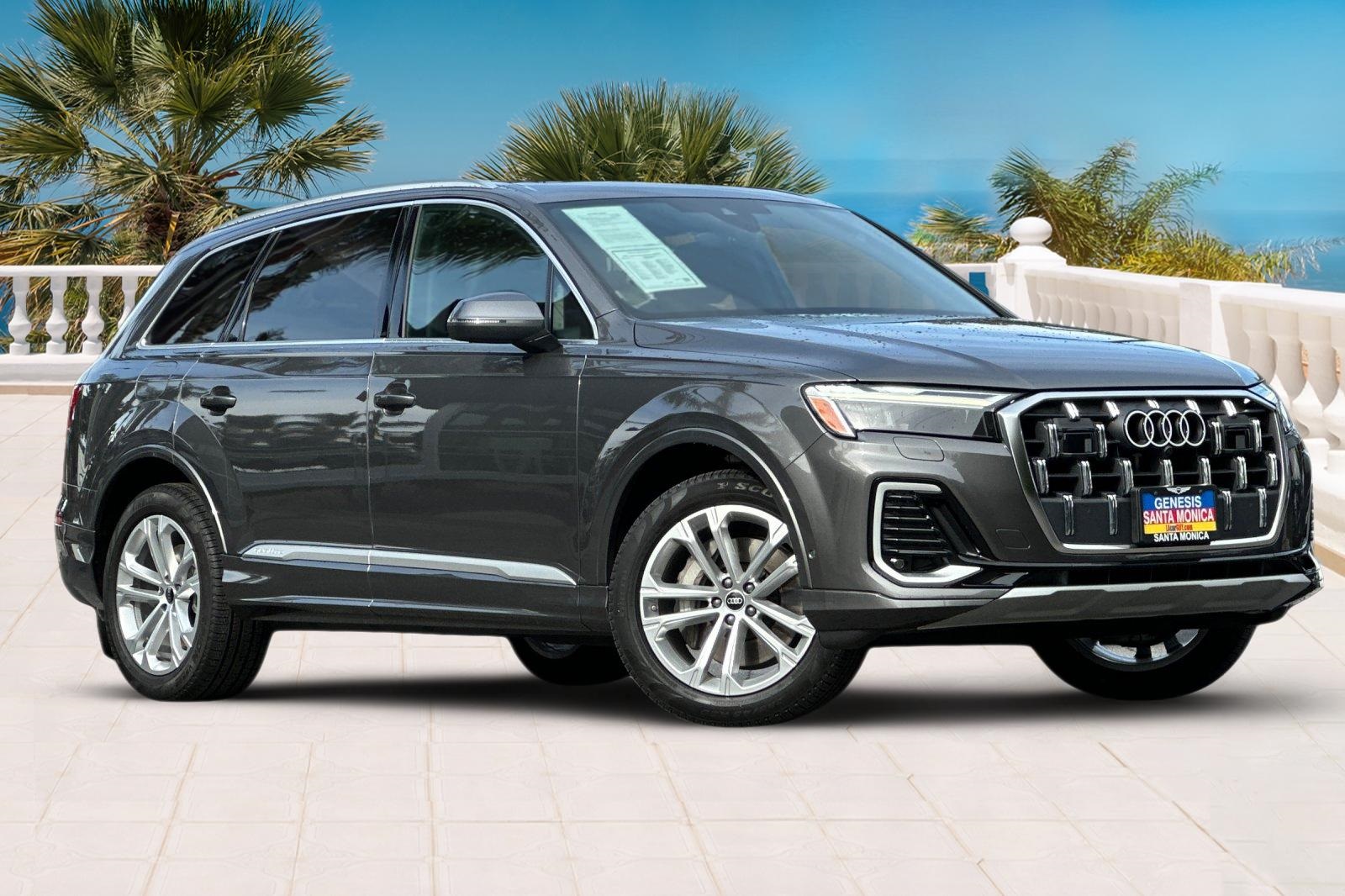 2025 Audi Q7 quattro Premium 45 TFSI