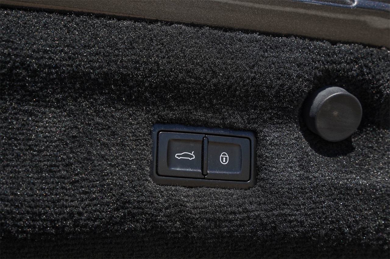 Used Car 2020 Bentley Continental Gt  V8 For Sale Under $180,000 In Austin, Texas