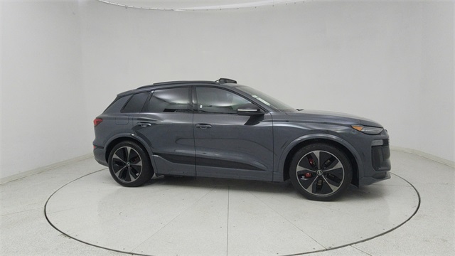 2025 Audi SQ6 e-tron quattro Prestige
