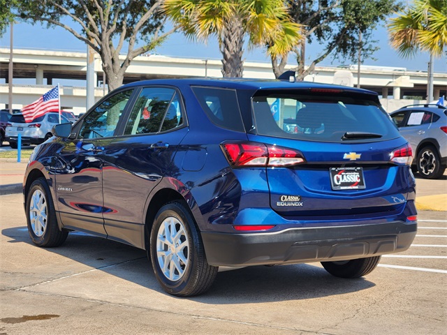 2023 Chevrolet Equinox LS - 4