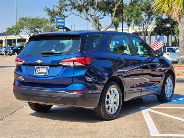 2023 Chevrolet Equinox LS - 6