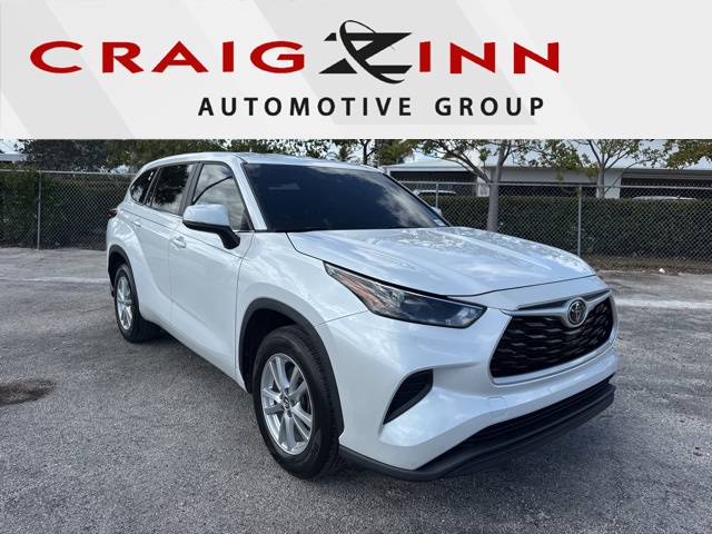 2023 Toyota Highlander LE FWD