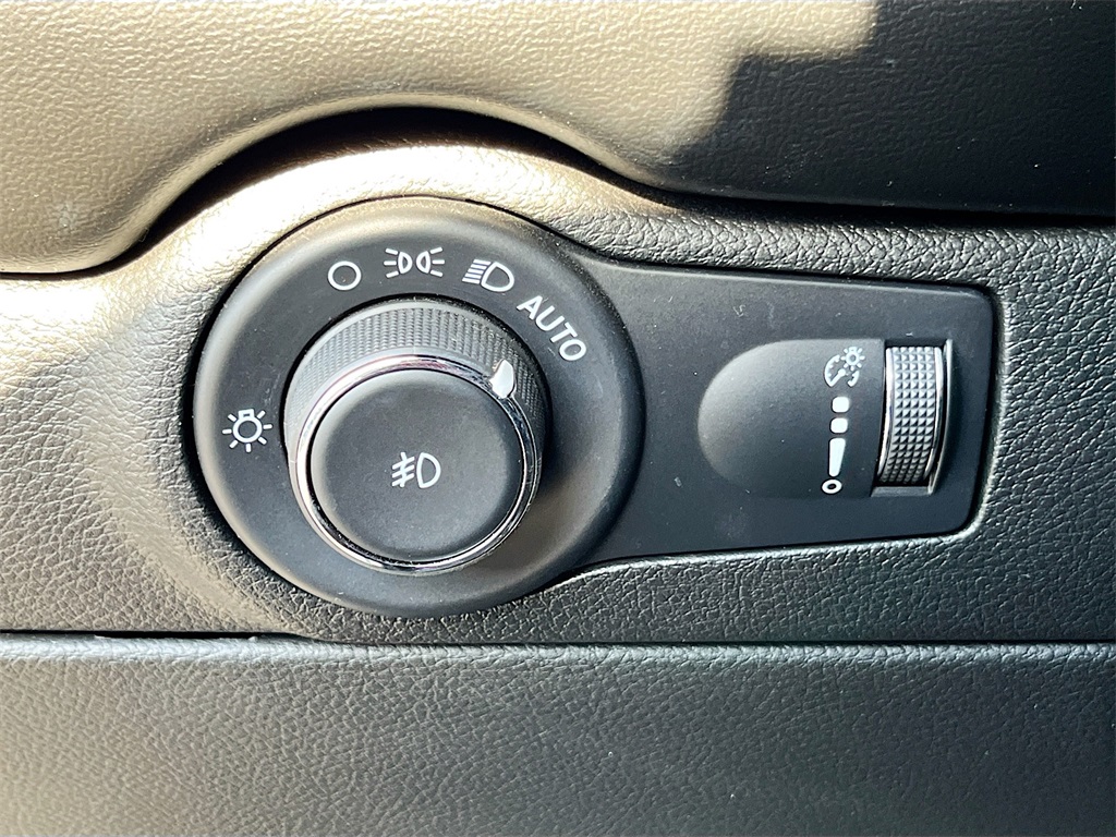 2021 Dodge Durango R/T Gray at Legacy Ford