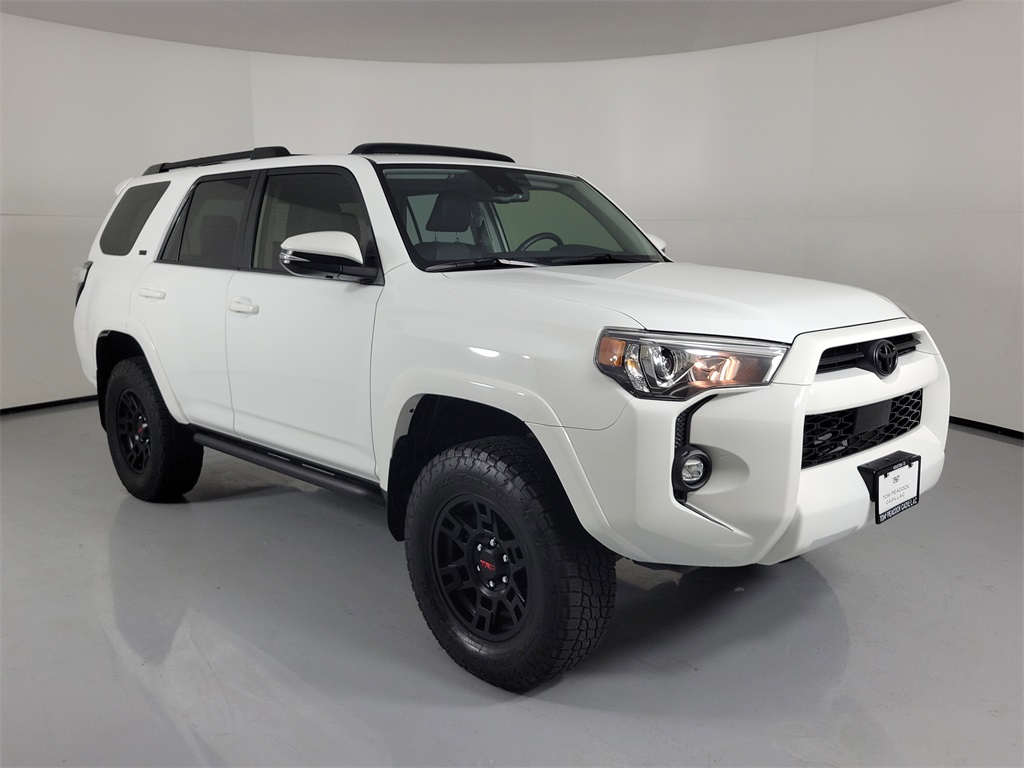 2024 Toyota 4Runner SR5 Premium RWD