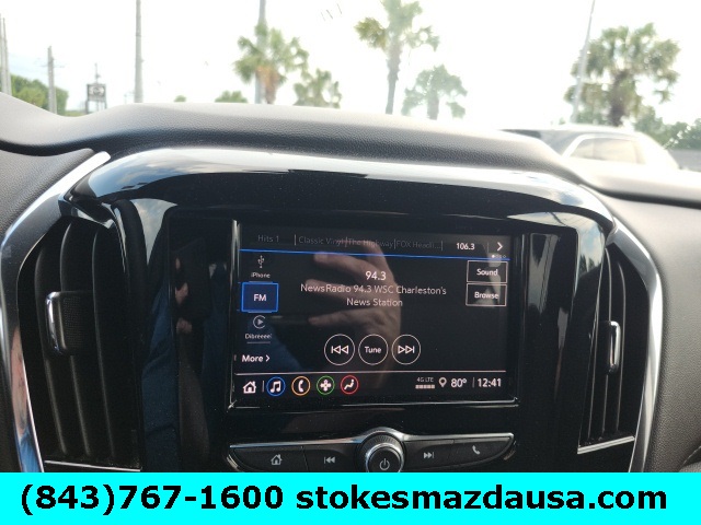 2023 Chevrolet Traverse LT - 3