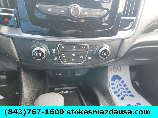 2023 Chevrolet Traverse LT - 4