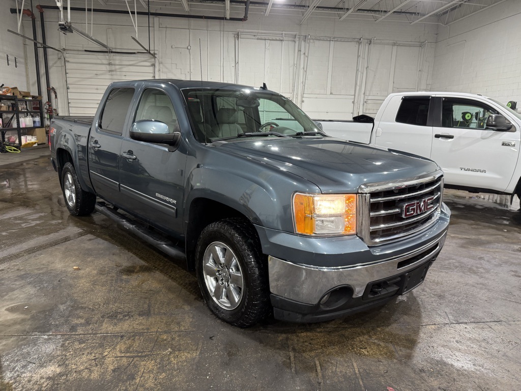 2012 GMC Sierra 1500 SLT's photo