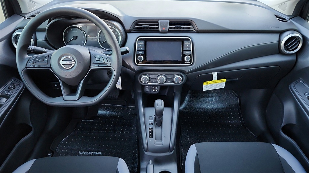 2025 Nissan Versa
